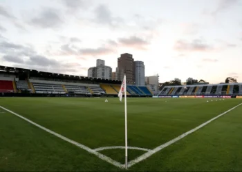 vitórias, busca, encarar, se aproximar, zona de rebaixamento, Brasileiro, Campeonato Brasileiro