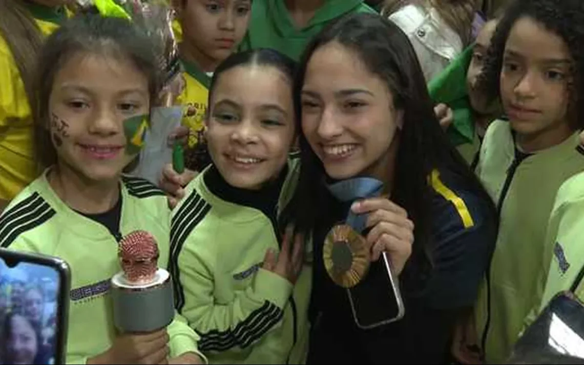 equipe feminina de futebol, seleção feminina de futebol olímpico;