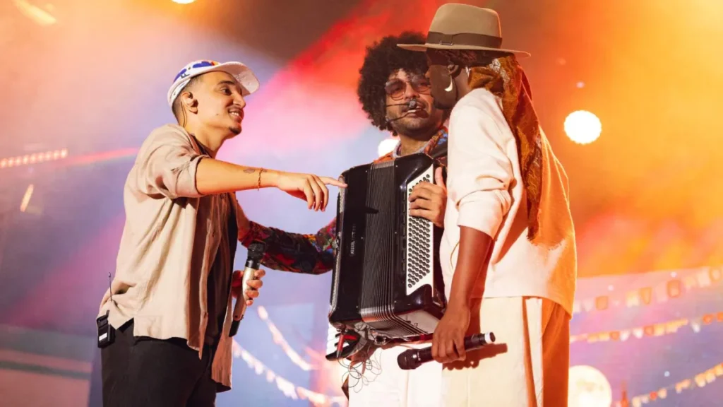 Brazil Handicrafts Join New Leg of João Gomes Tour