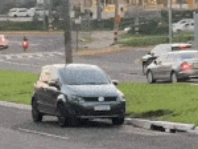 Brazil Driver Parks on Median Strip and Goes Viral