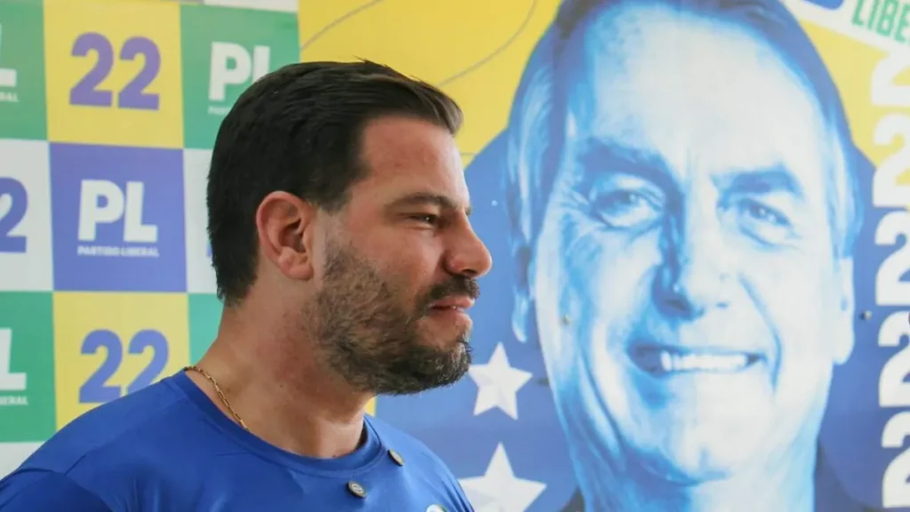 Brazil Contar launches Senate bid with rally and national speech