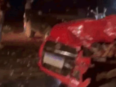 Brazil crash on MS-384 traps one person in wreckage